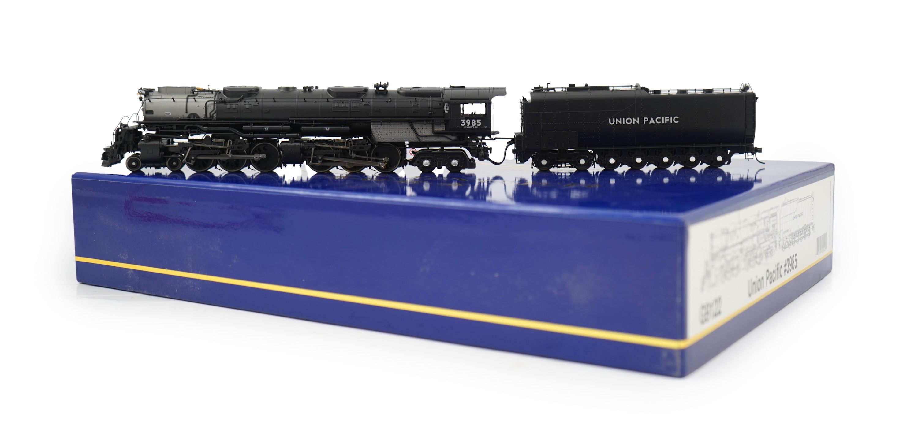 A boxed HO gauge Genesis (G9122) model of Union Pacific Challenger, 3985, 4-6-6-4 tender locomotive, powered for two rail operation.